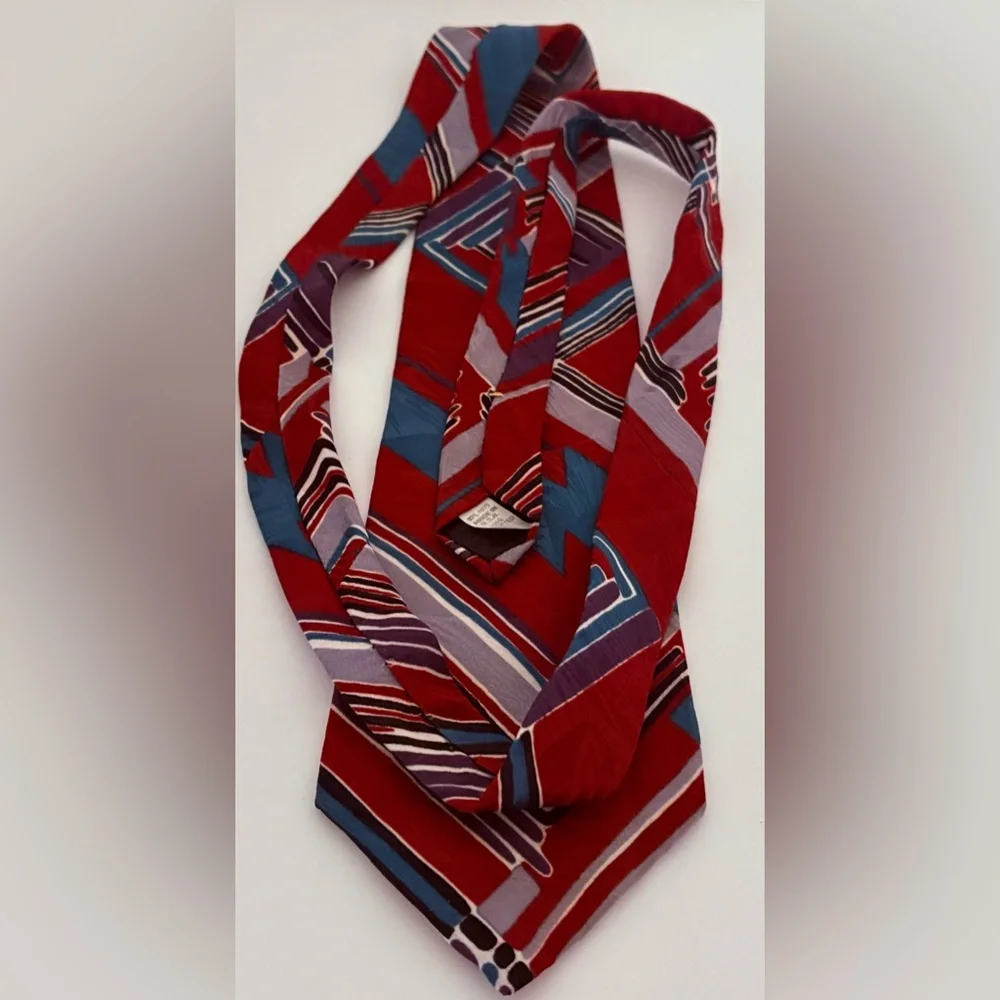 J.T. Beckett Multicolor Geometric Pattern Men’s 100% Imported Silk NeckTie